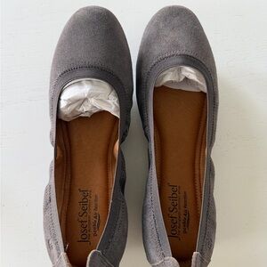 Josef Seibel Women's Charcoal Flats